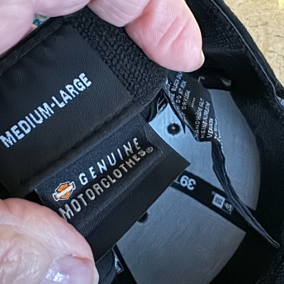 Ball cap - Picture 3 of 3